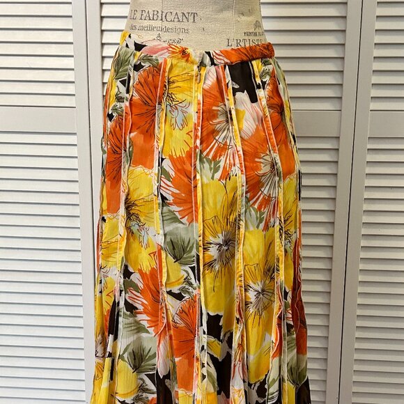 Beautiful Coldwater Creek Long Skirt: Size M - Picture 4 of 10